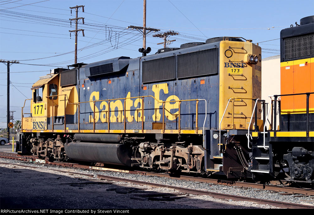 BNSF GP60 #177 on an LAJ switch job.